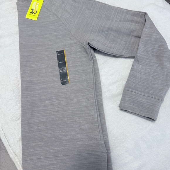 All in Motion Men's Heather Gray Long Sleeve Shirt - Picture 3 of 5